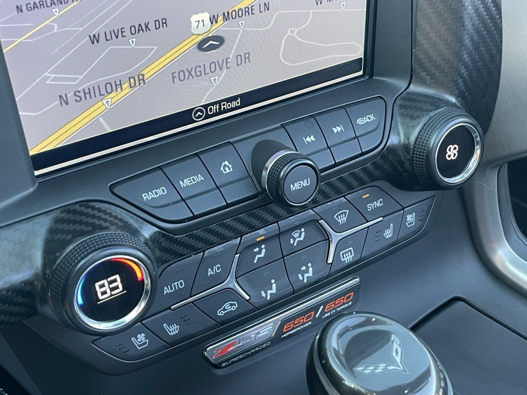 Used 2016 Chevrolet Corvette Z06 w/ 3LZ Preferred Equipment Group image 16