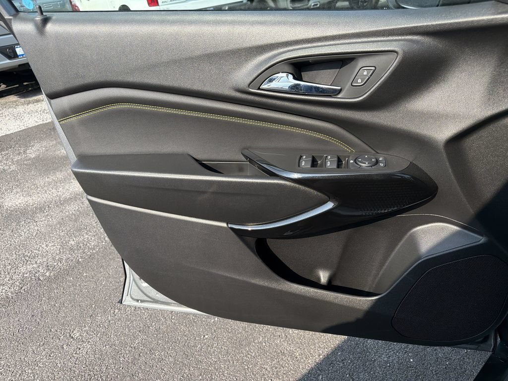 New 2026 Chevrolet Trax LT FWD image 19