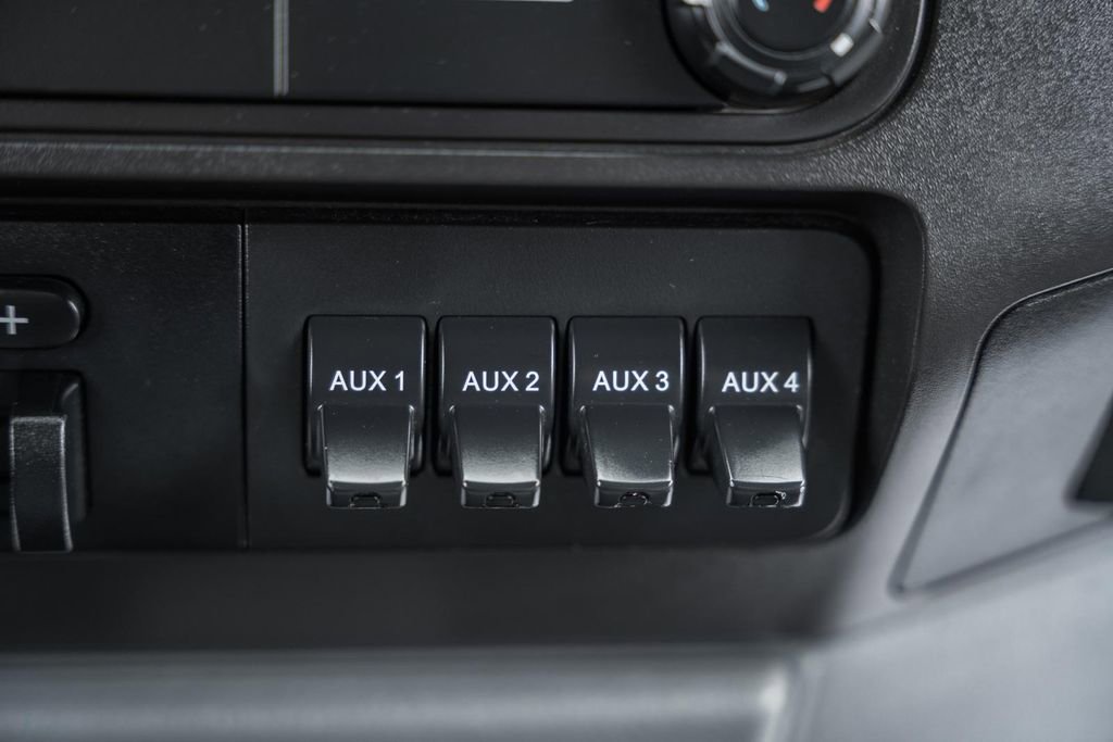 Used 2015 Ford F450 XL w/ XL Value Package image 32