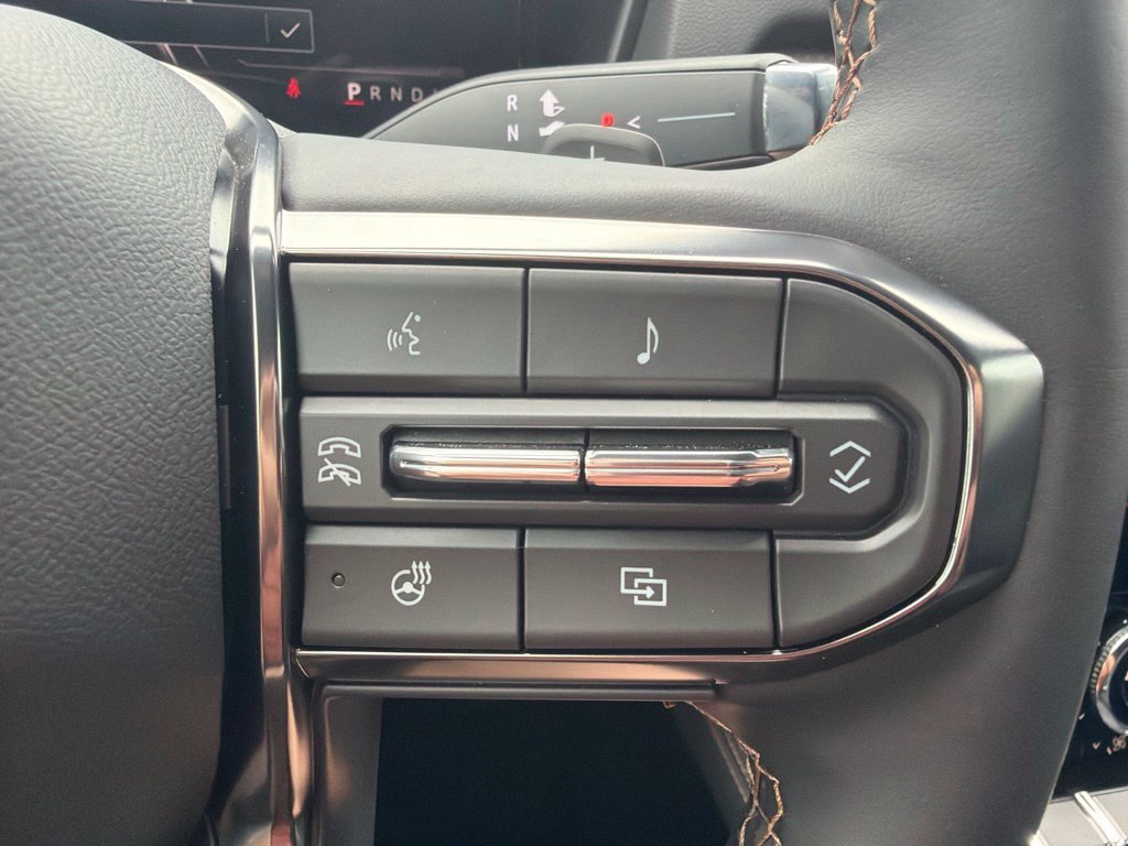 New 2026 GMC Terrain AT4 w/ Technology Package II AWD/4WD image 19