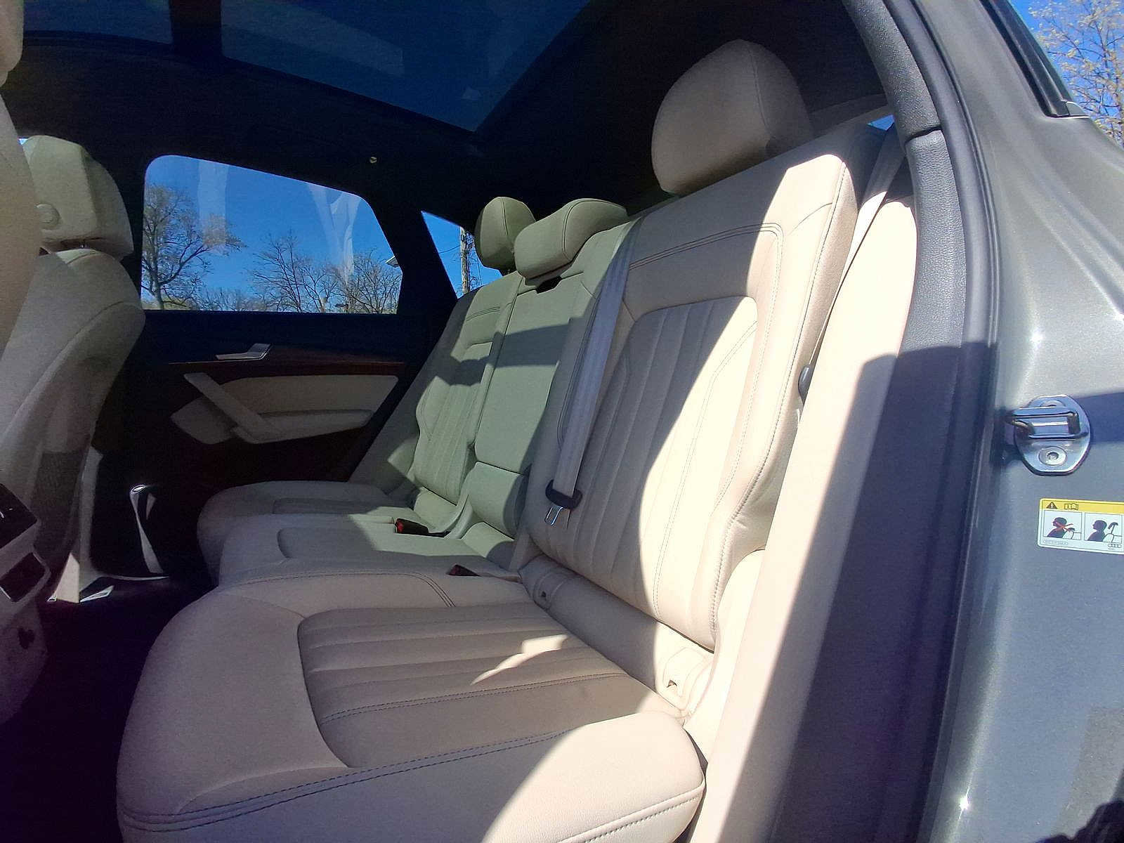 Used 2023 Audi Q5 2.0T Premium w/ Convenience Package image 20