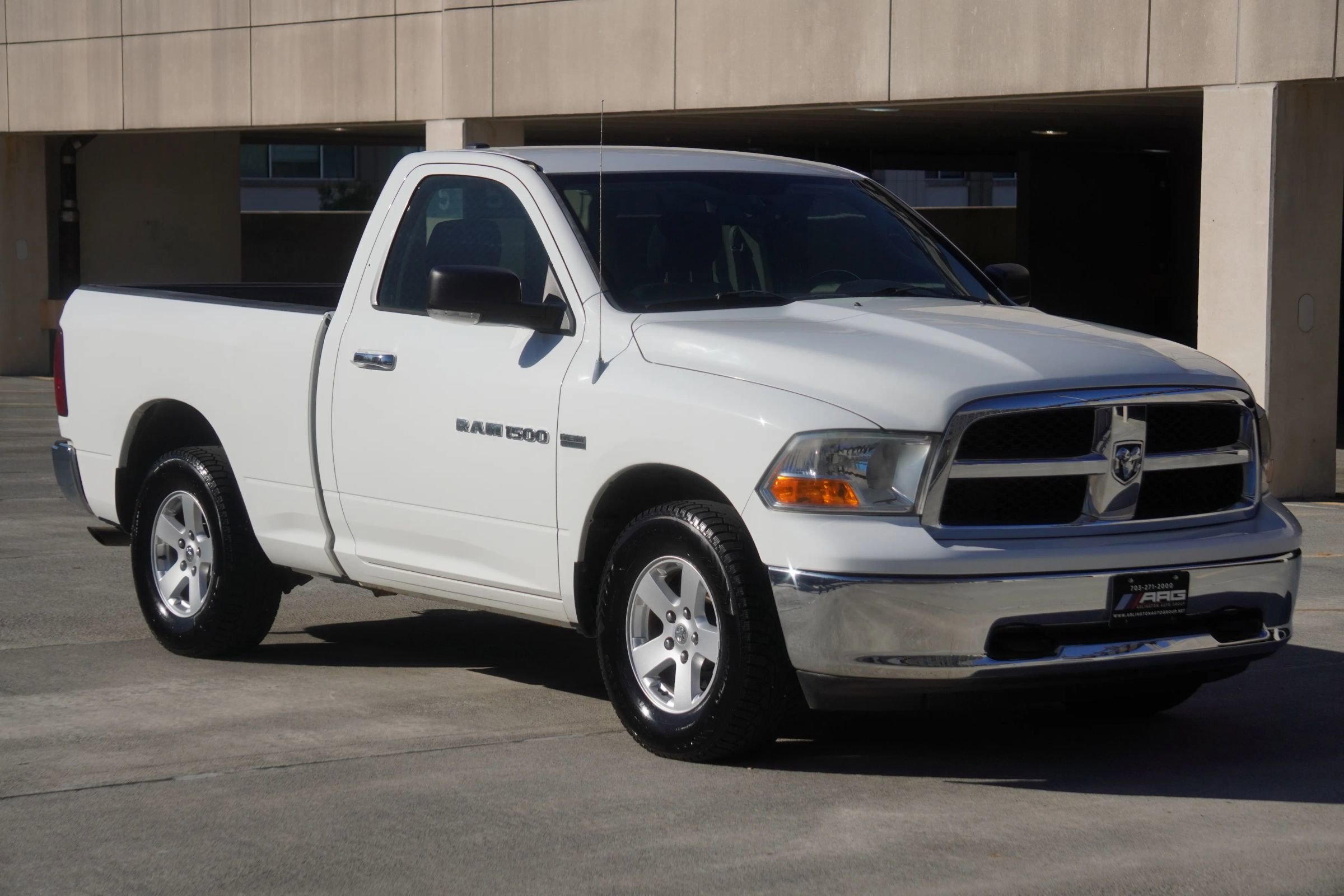 Used 2012 RAM 1500 Classic SLT w/ Luxury Group image 21