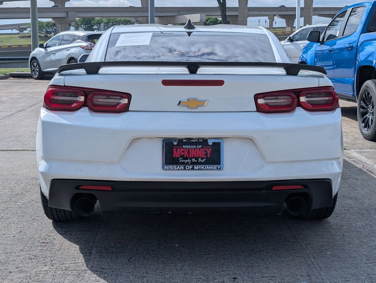 Used 2020 Chevrolet Camaro LT RWD image 5
