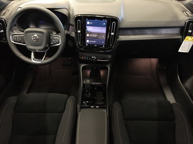 New 2024 Volvo XC40 Recharge Plus w/ Protection Package Premier RWD image 30