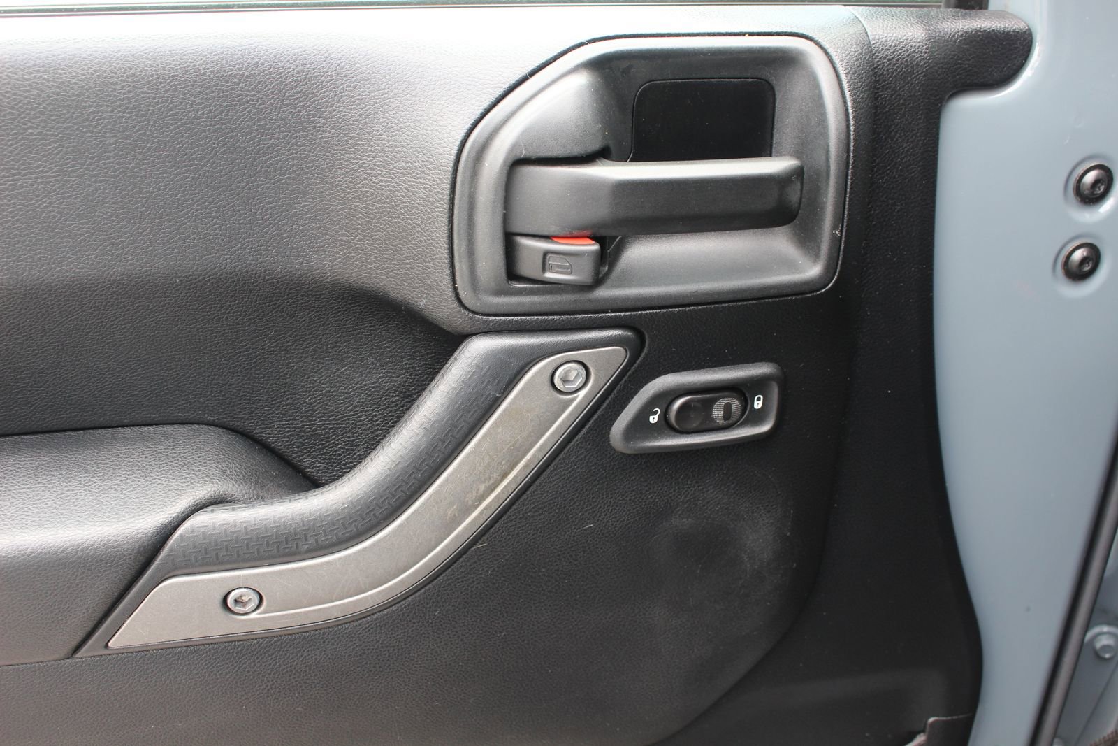 Used 2014 Jeep Wrangler Unlimited Sport w/ Quick Order Package 24S image 17