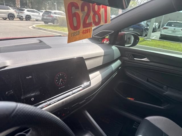 Used 2022 Volkswagen GTI SE FWD image 21