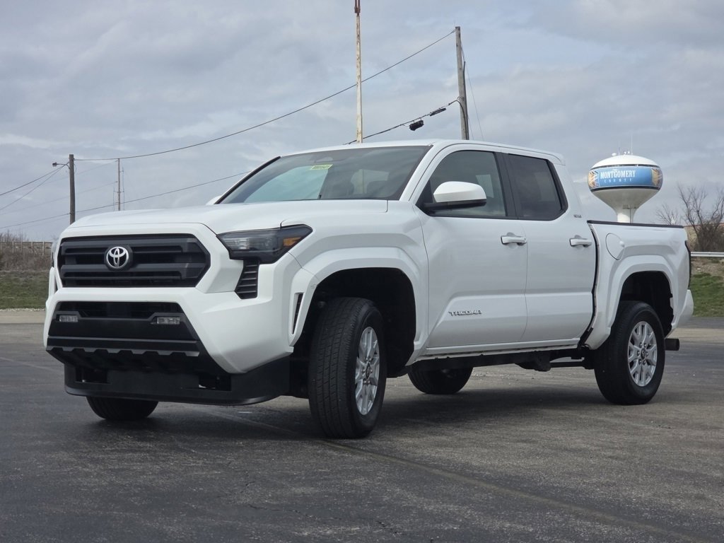 Used 2024 Toyota Tacoma SR5 image 17
