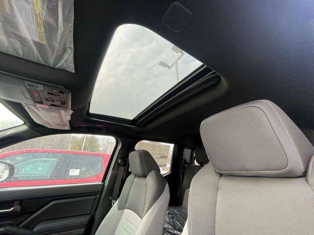 New 2025 Toyota Tacoma TRD Off-Road image 6