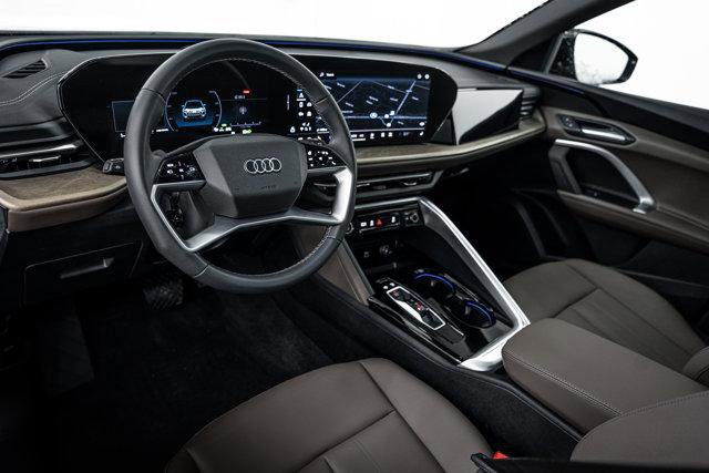 Certified 2025 Audi Q5 Premium w/ Convenience Package AWD/4WD image 8