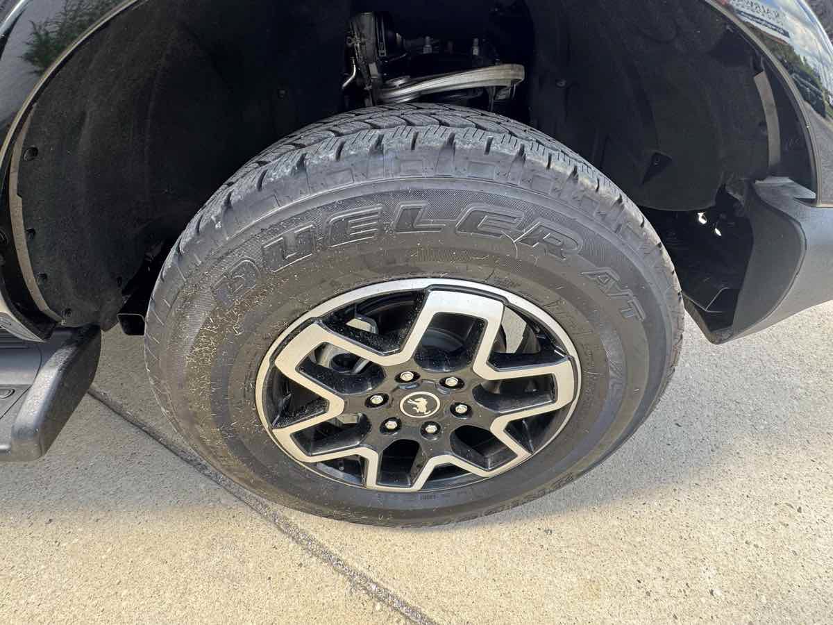 Used 2025 Ford Bronco Outer Banks AWD/4WD image 26