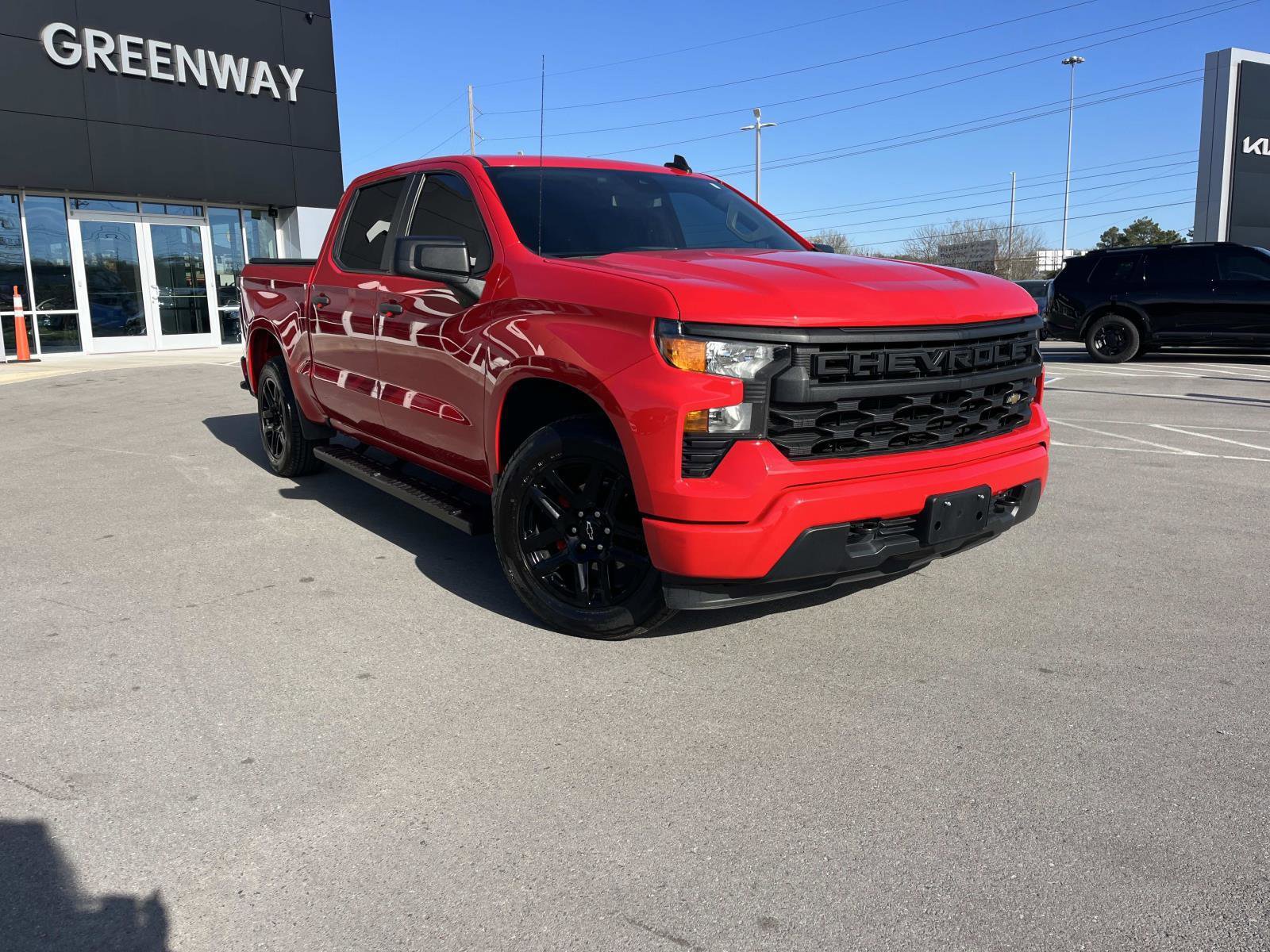 Used 2023 Chevrolet Silverado 1500 Custom image 1