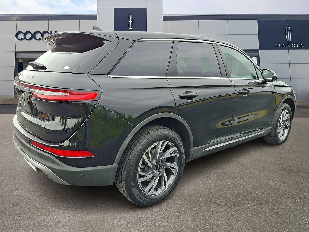 Certified 2024 Lincoln Corsair AWD w/ Equipment Group 101A image 4
