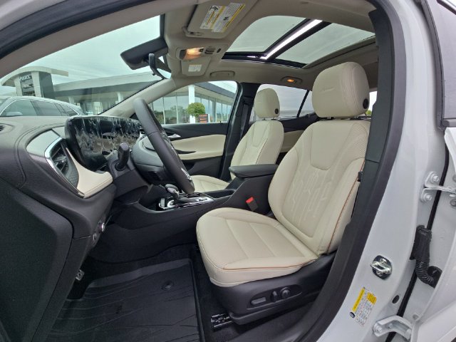 New 2026 Buick Encore GX Avenir w/ Avenir Technology Package AWD/4WD image 19