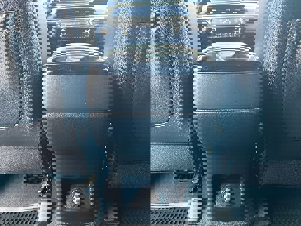 Used 2022 Kia Telluride LX image 19