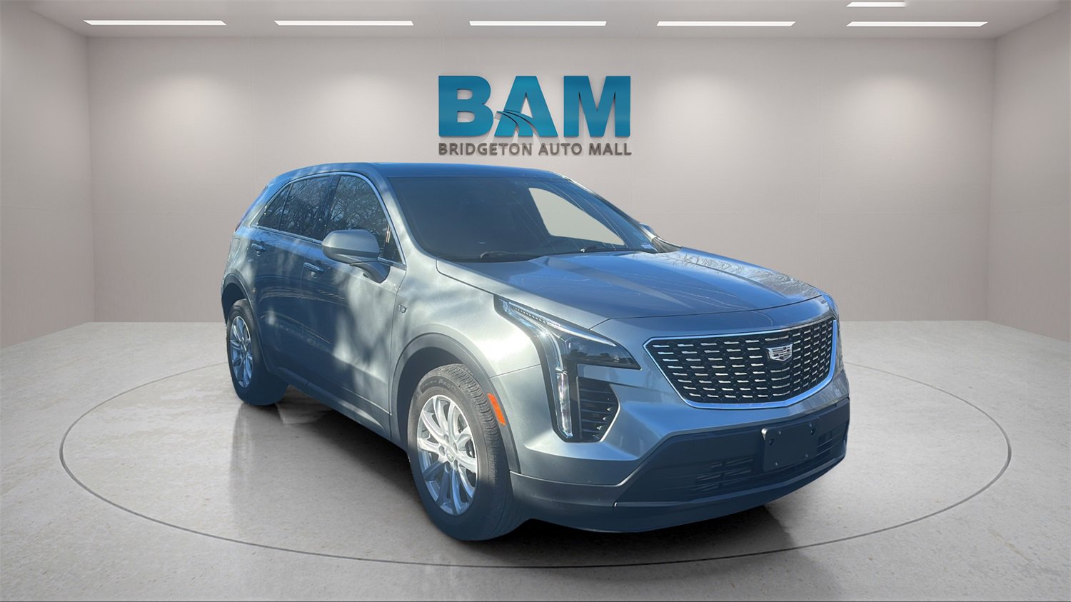 Used 2023 Cadillac XT4 Luxury w/ Cold Weather Package