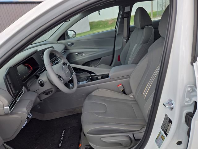 New 2026 Hyundai Elantra SEL Sport Premium w/ Cargo Package FWD image 25