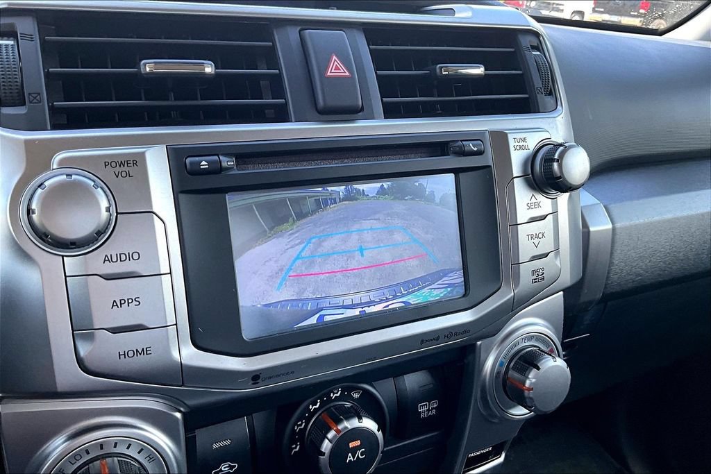 Used 2017 Toyota 4Runner SR5 Premium AWD/4WD image 29