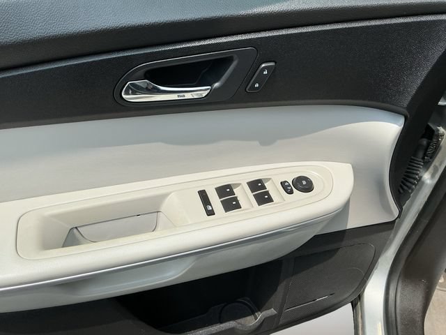 Used 2012 GMC Acadia SLT AWD/4WD image 9