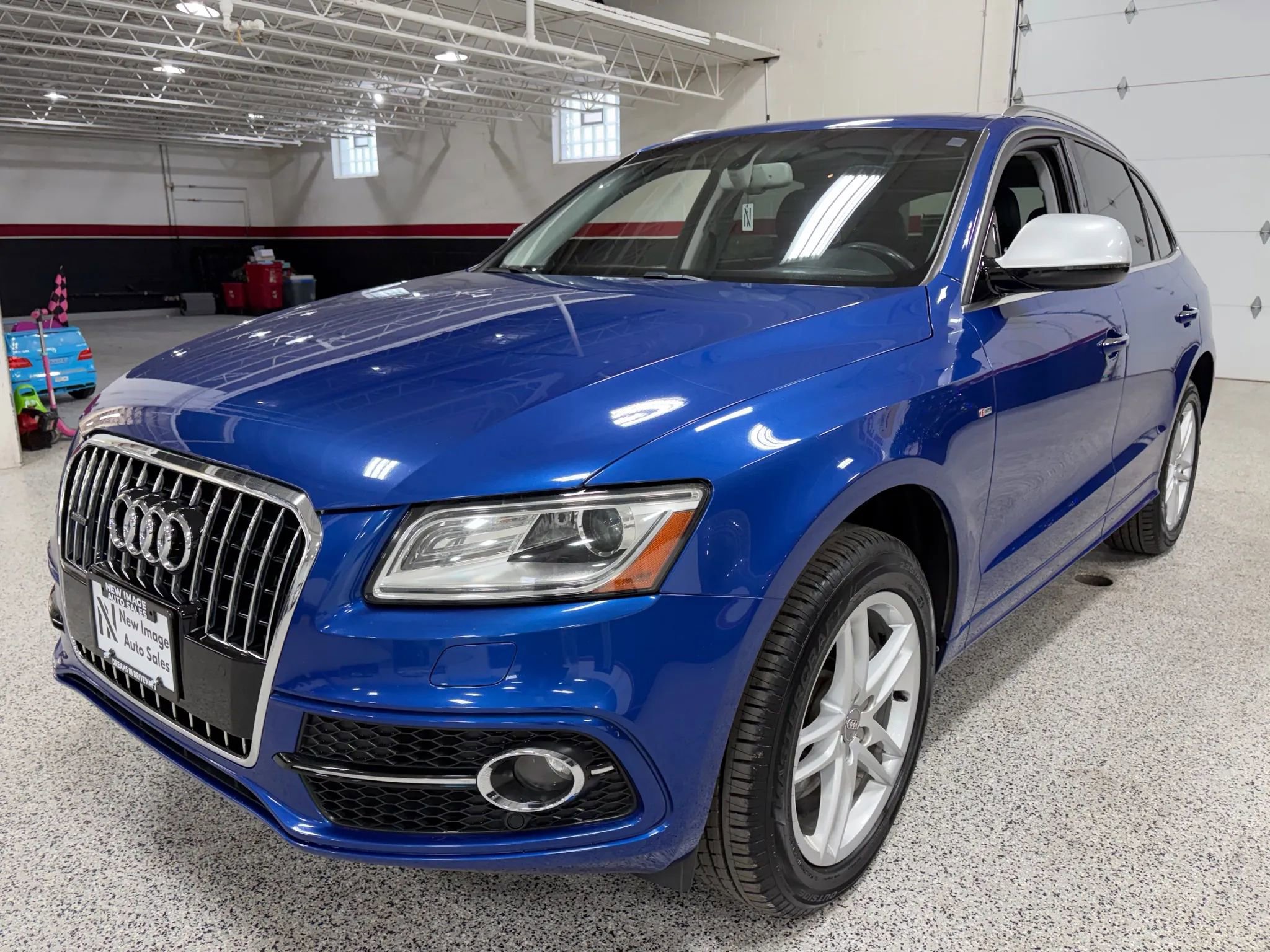 Used 2017 Audi Q5 3.0T Prestige image 4