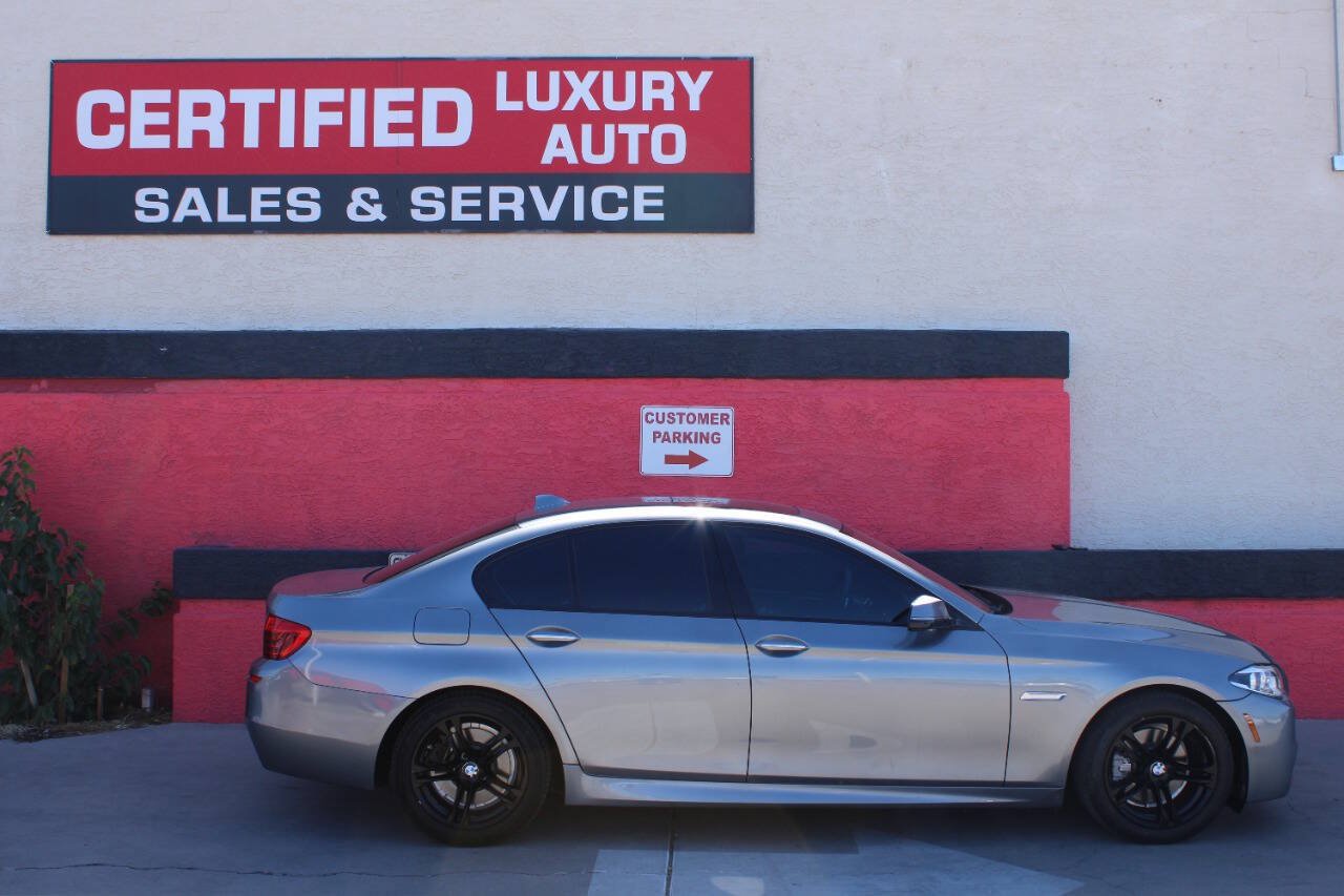 Used 2016 BMW 528i Sedan RWD image 1