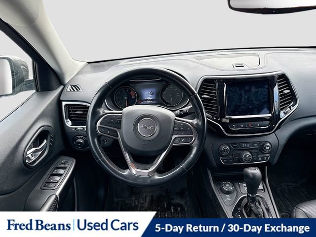 Used 2021 Jeep Cherokee Limited image 24