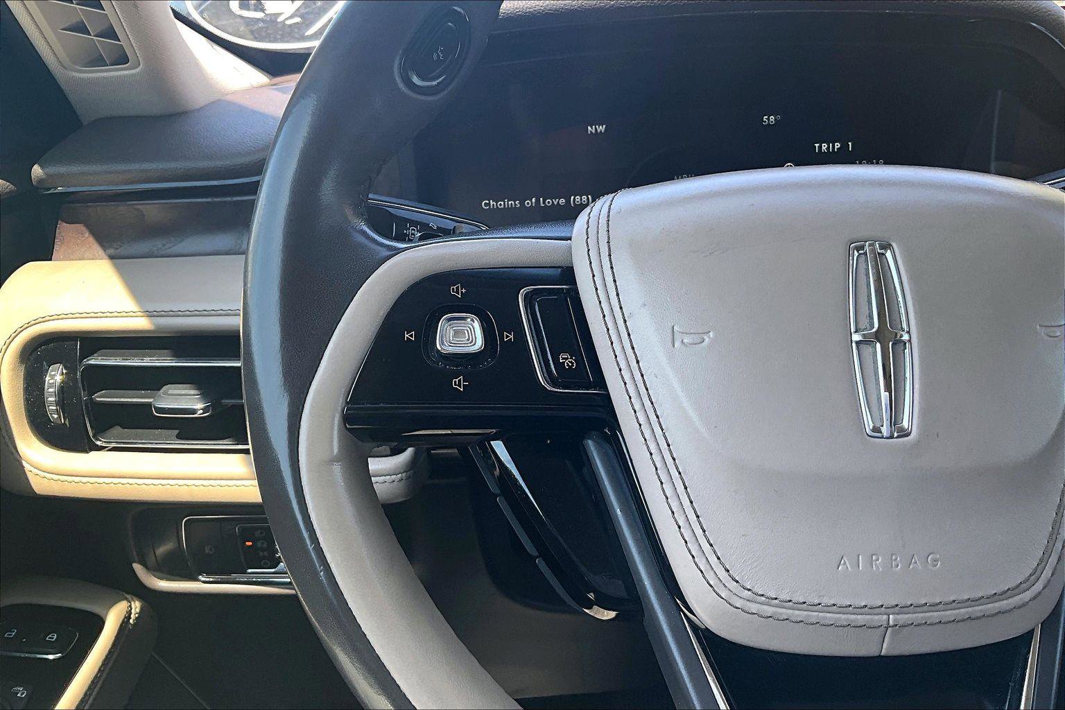 Used 2021 Lincoln Aviator Reserve w/ Equipment Group 208A image 18