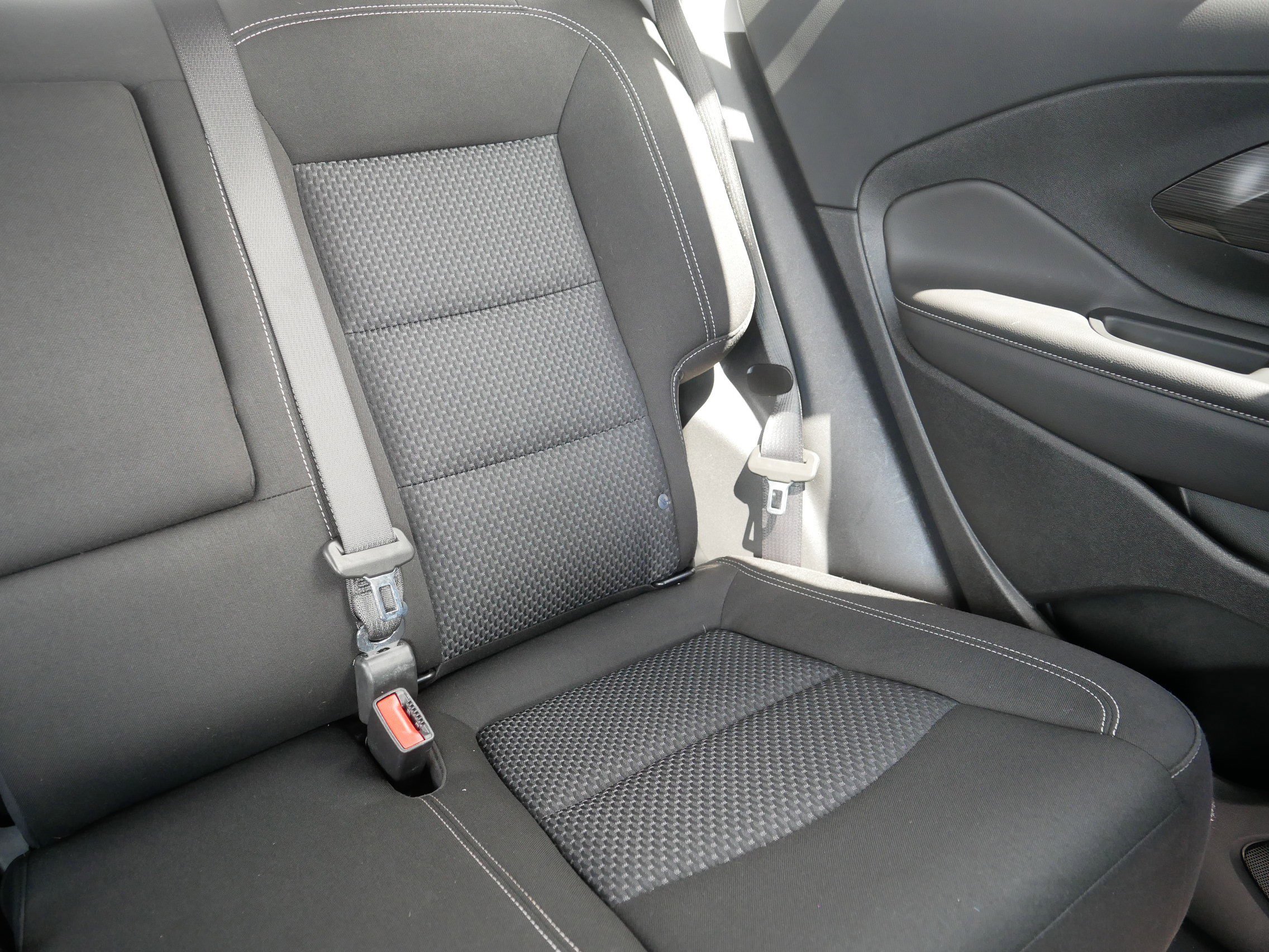 Used 2023 GMC Terrain SLE w/ Driver Convenience Package AWD/4WD image 14