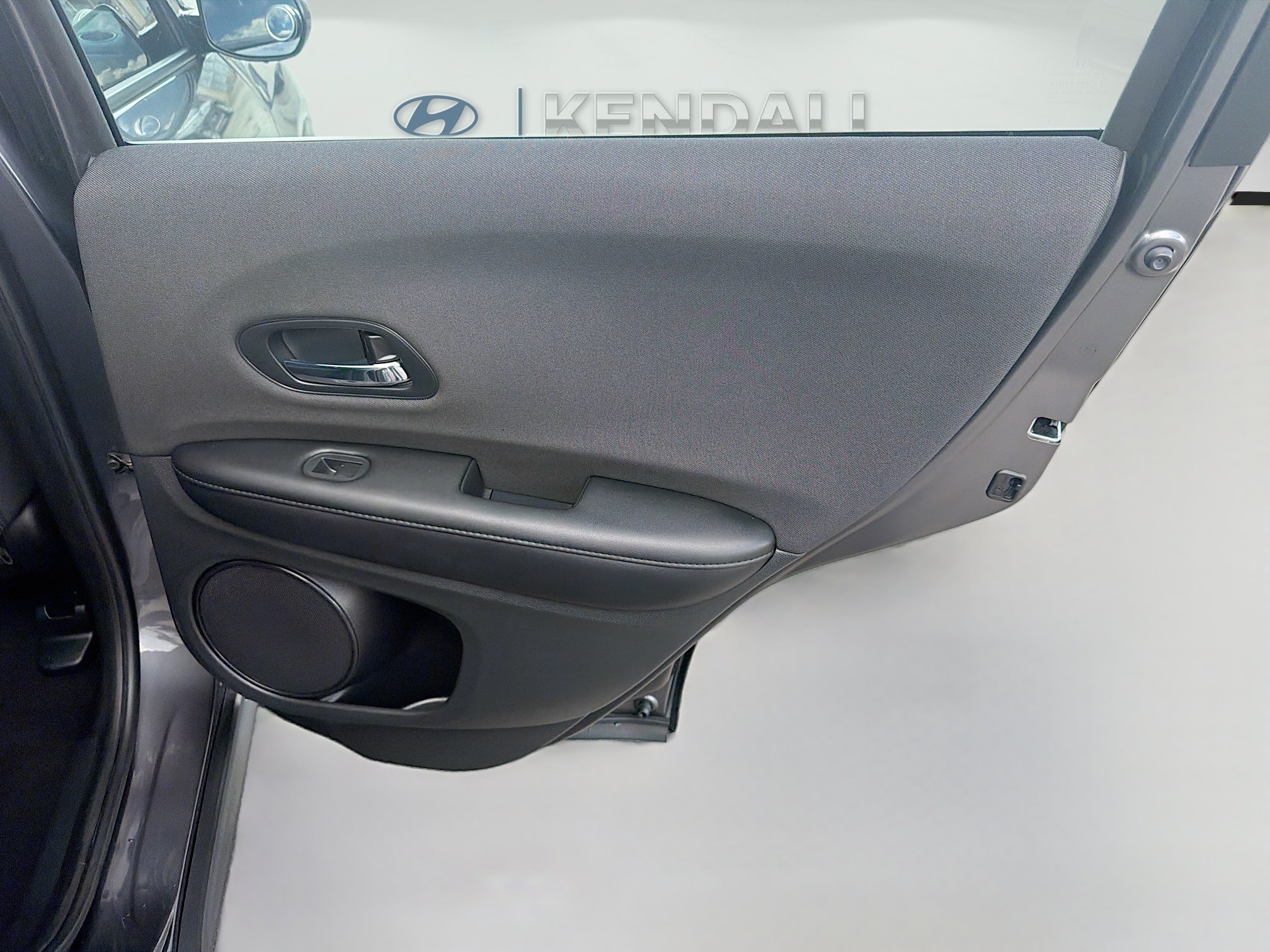 Used 2022 Honda HR-V LX image 27