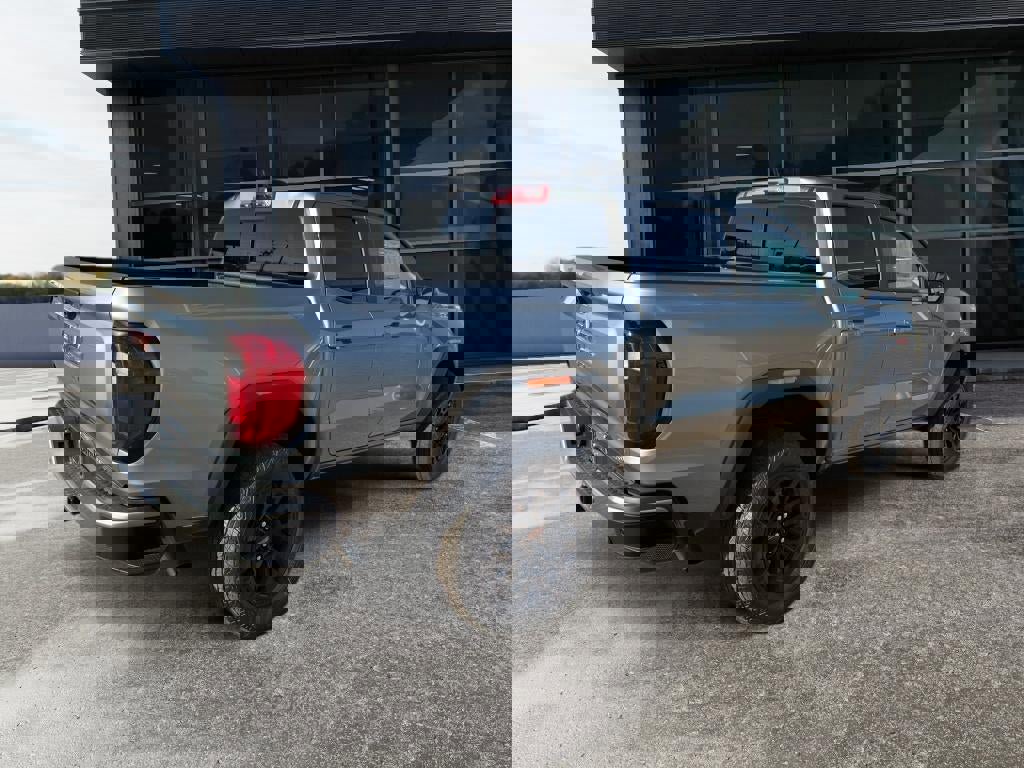 New 2026 GMC Canyon Elevation w/ Convenience Package image 7