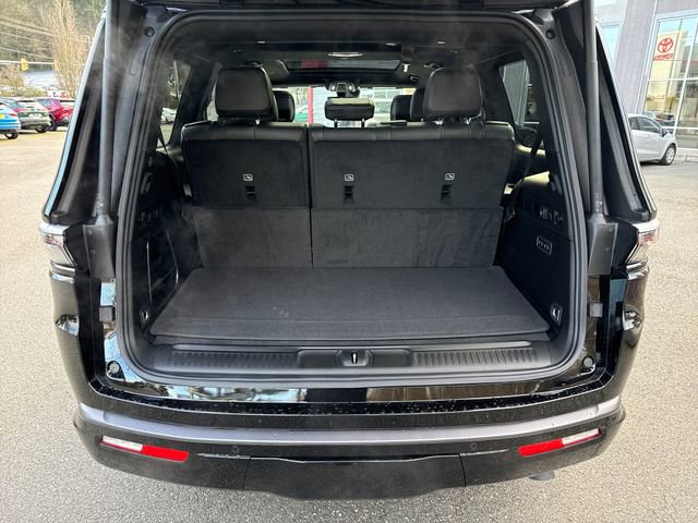 New 2026 Jeep Grand Wagoneer 4WD w/ Premium Group I image 13