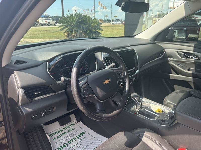 Used 2021 Chevrolet Traverse LT AWD/4WD image 11