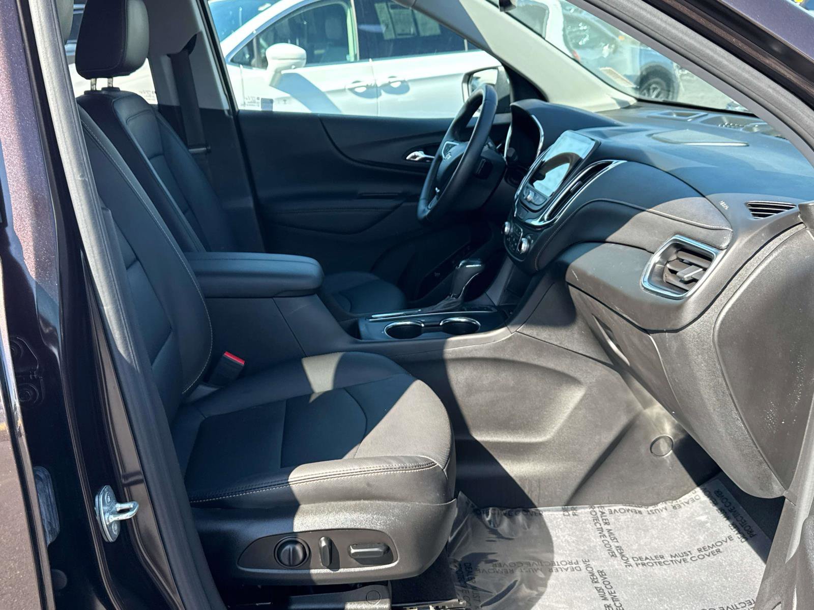 Used 2020 Chevrolet Equinox Premier FWD image 18