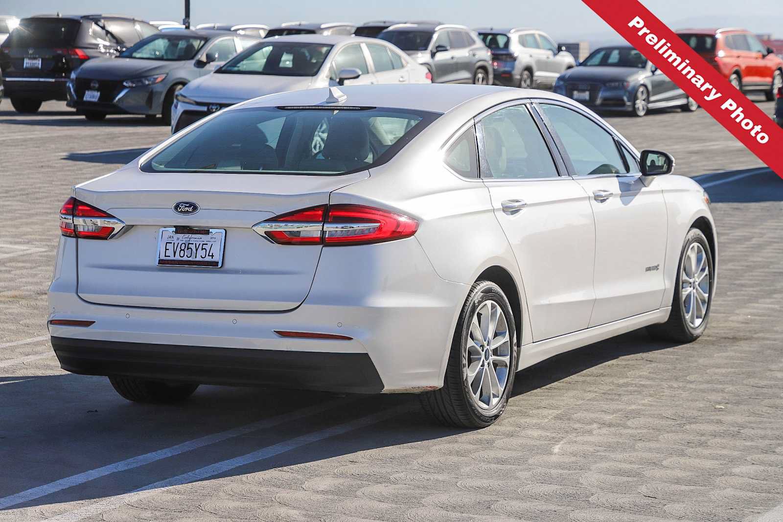 Used 2019 Ford Fusion SEL FWD image 7