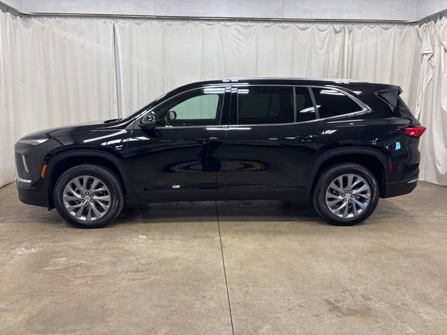 Used 2025 Buick Enclave Preferred AWD/4WD image 7