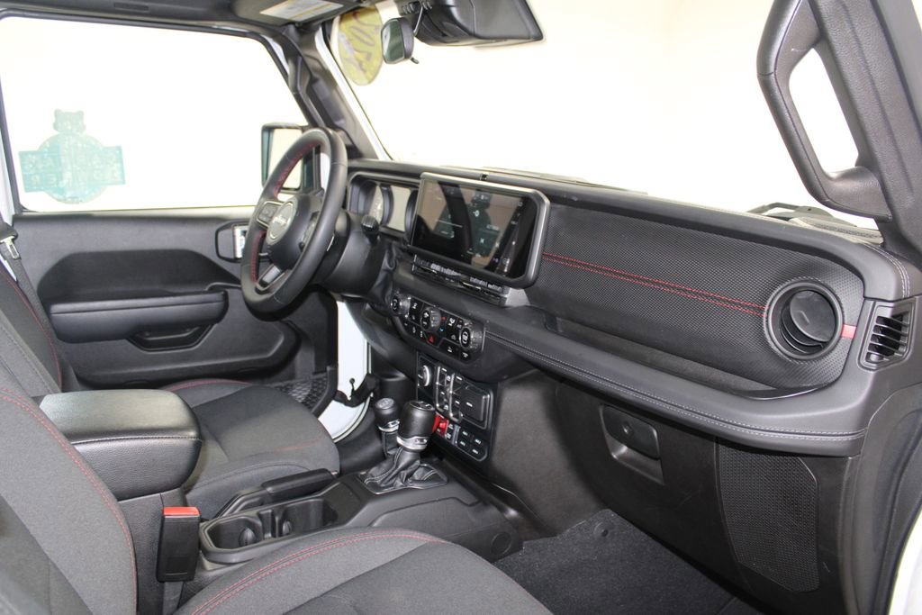 Used 2024 Jeep Wrangler Unlimited Rubicon image 29