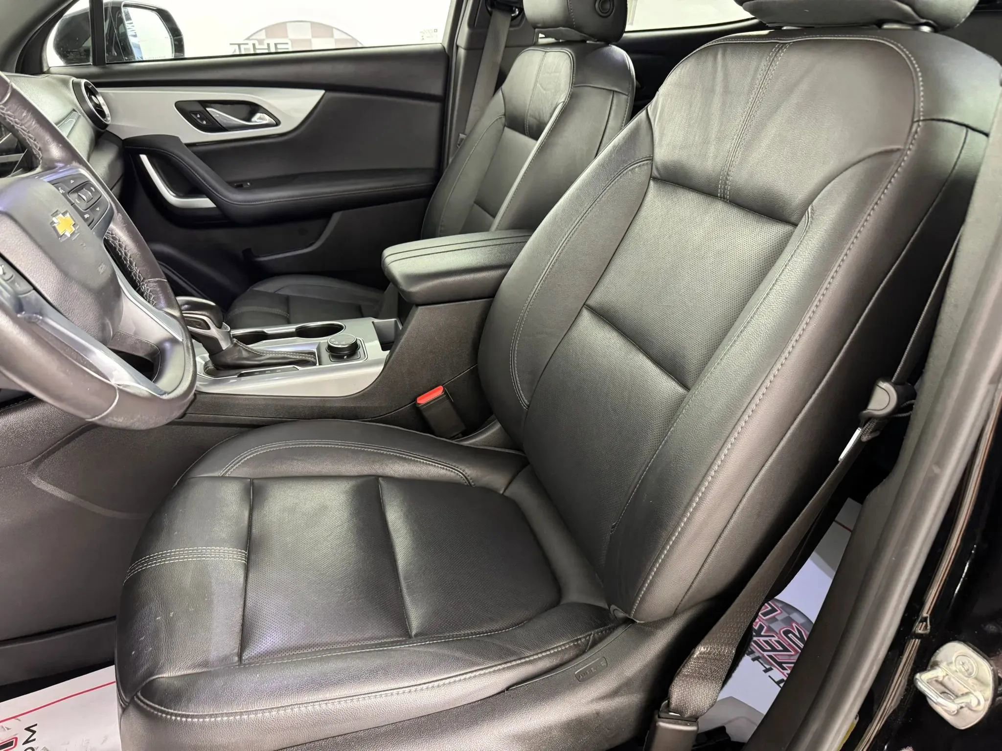 Used 2020 Chevrolet Blazer LT w/ Sound & Technology Package FWD image 36