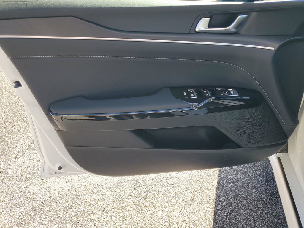 New 2026 Kia K5 GT-Line FWD image 8