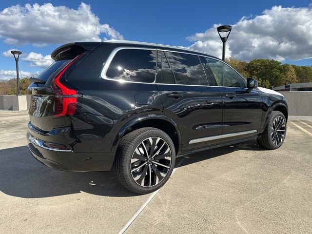 New 2026 Volvo XC90 B5 Plus w/ Protection Package image 7