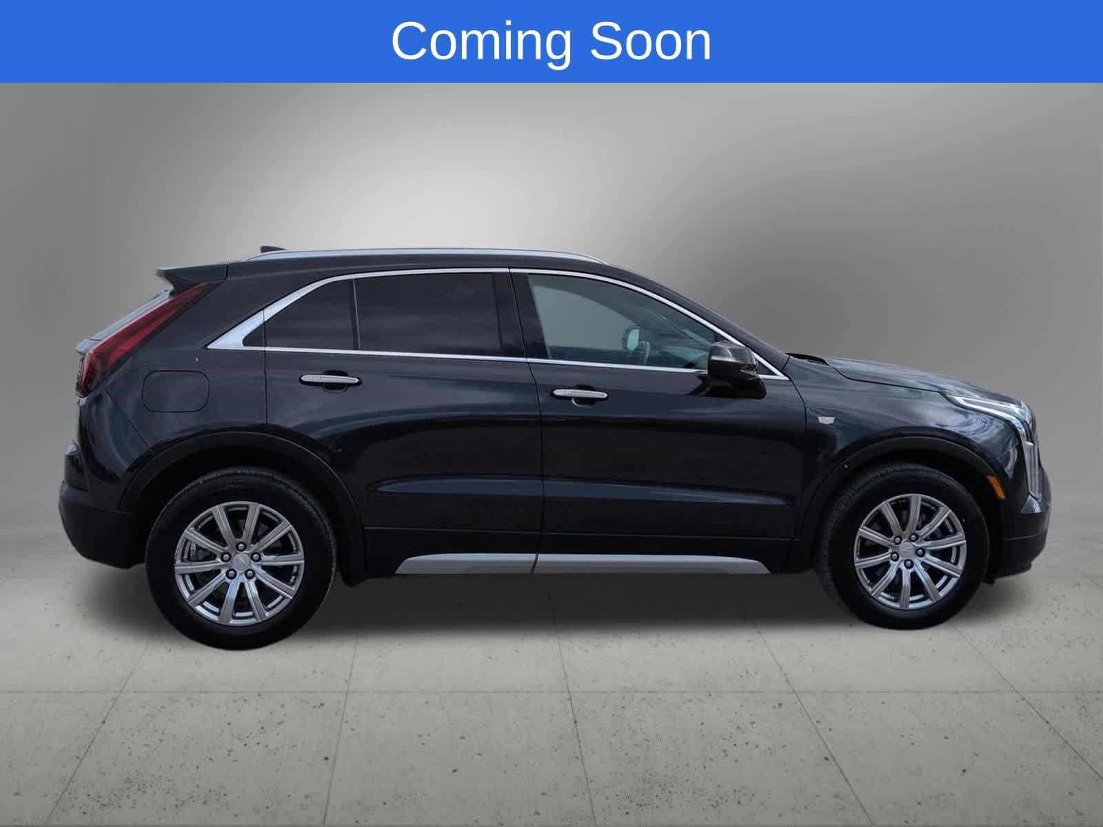 Used 2023 Cadillac XT4 Premium Luxury w/ Cold Weather Package AWD/4WD image 7