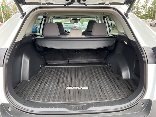 Used 2024 Toyota RAV4 XLE image 53