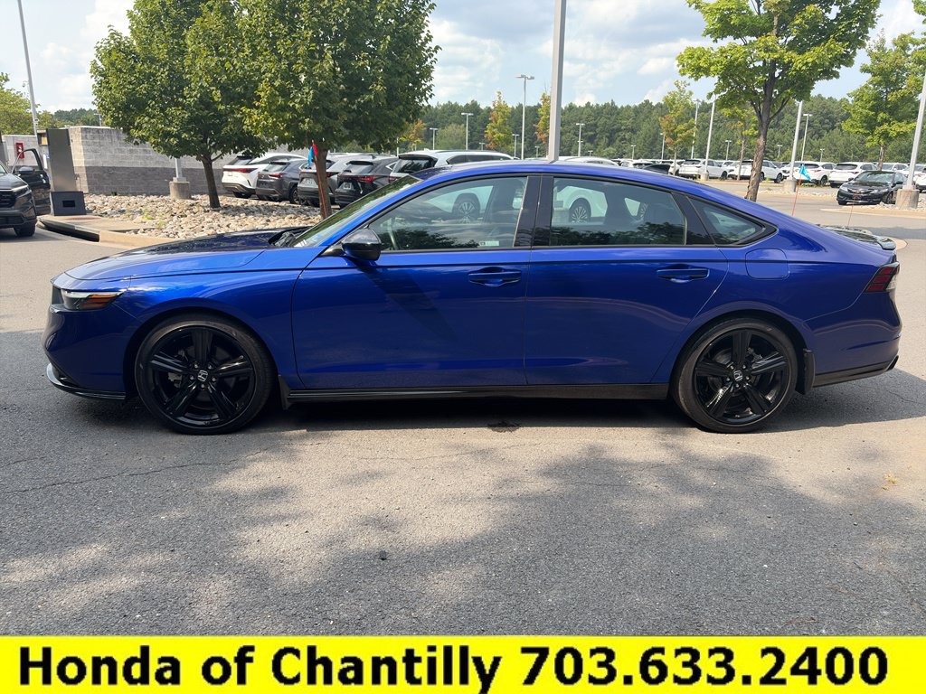 Used 2023 Honda Accord Sport image 4
