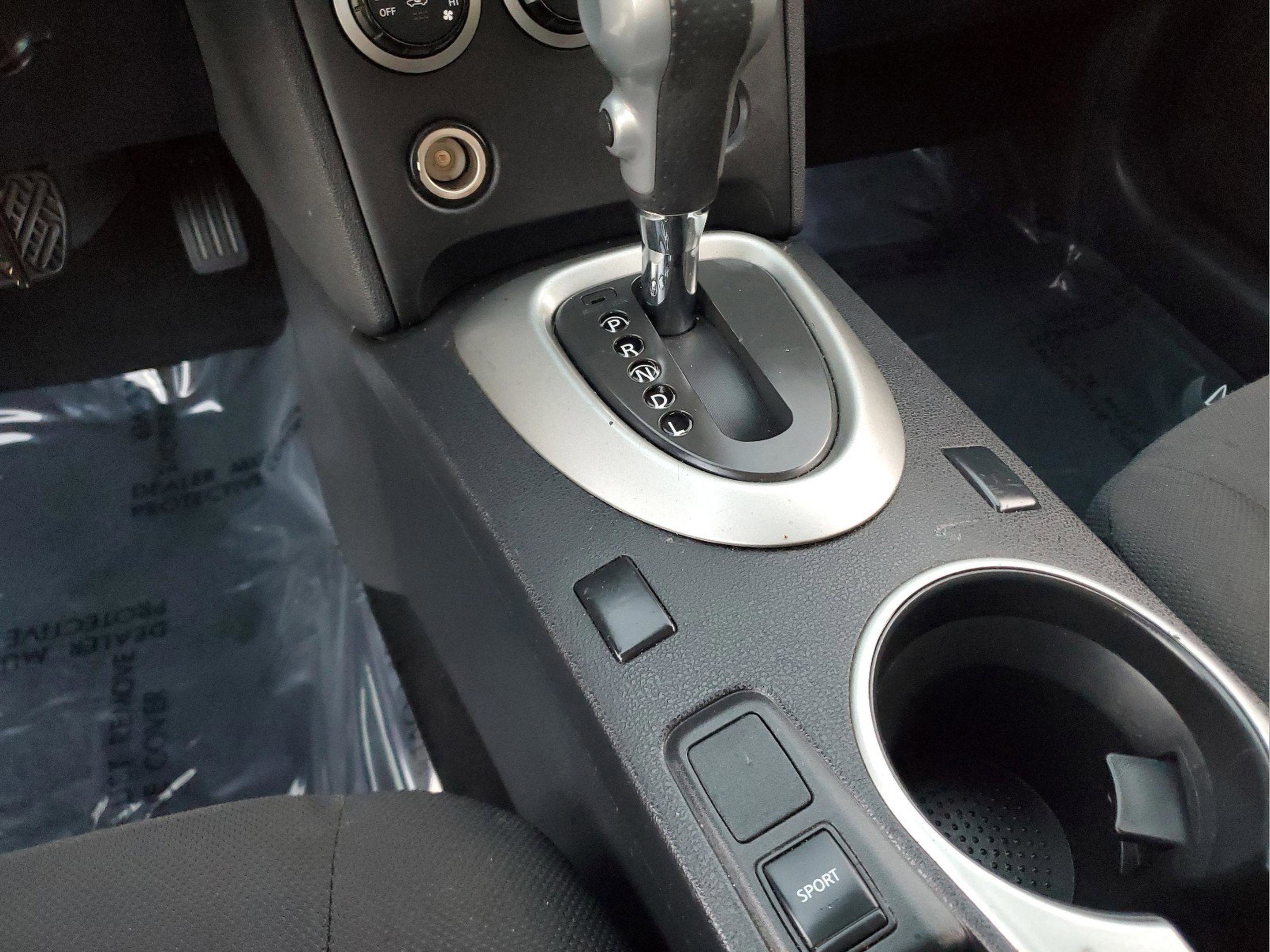 Used 2015 Nissan Rogue S w/ Convenience Package image 20