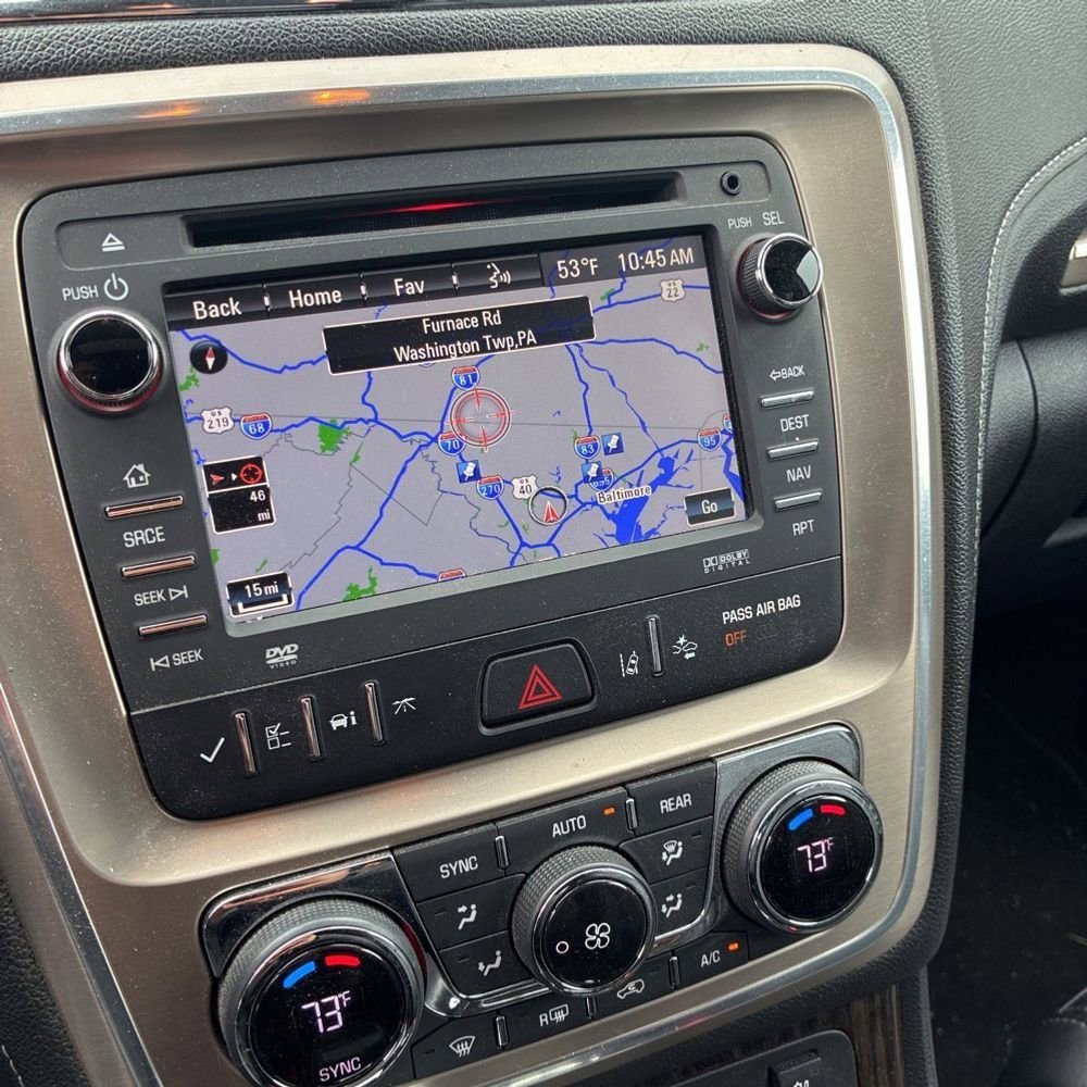 Used 2015 GMC Acadia Denali image 11