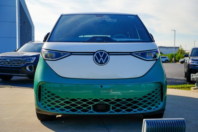 New 2025 Volkswagen ID. Buzz 1st Edition image 45