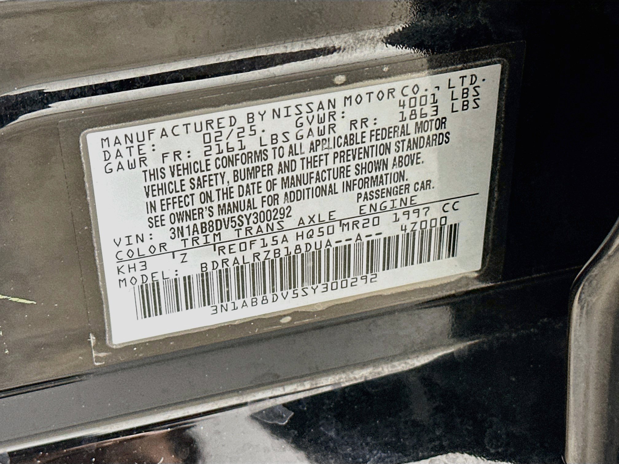 Used 2025 Nissan Sentra SR FWD image 12