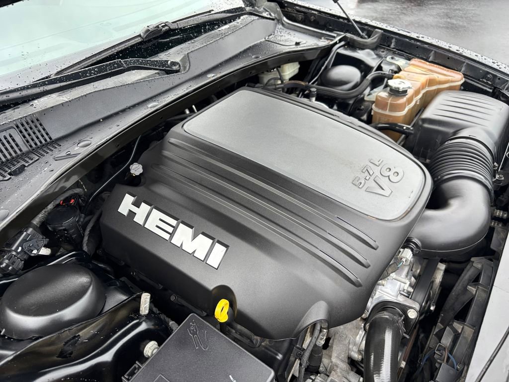 Used 2013 Chrysler 300 S image 14