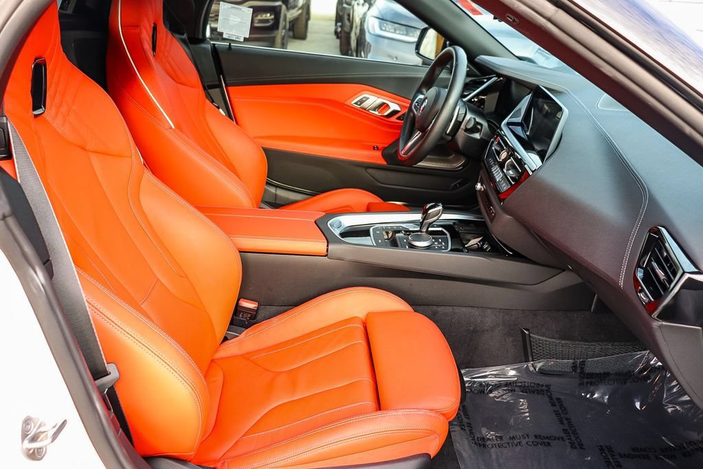 Used 2022 BMW Z4 M40i w/ Premium Package RWD image 18
