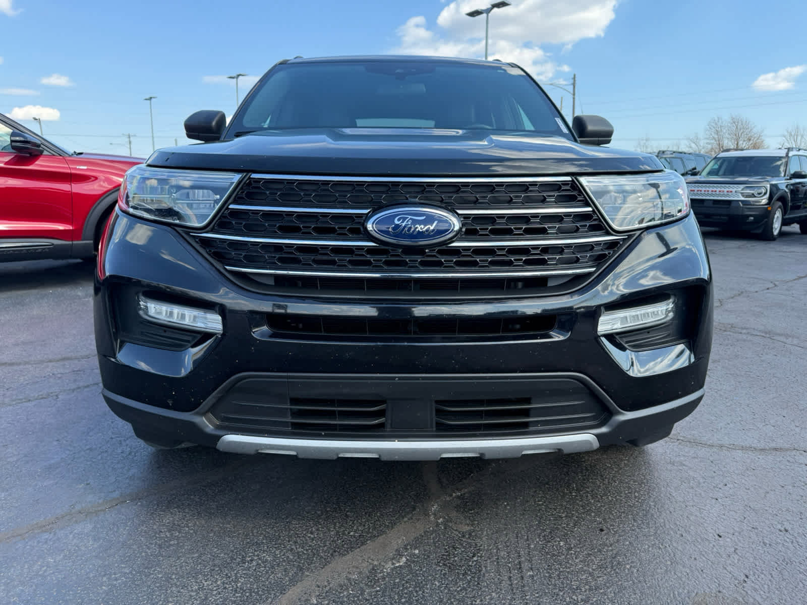 Used 2020 Ford Explorer XLT w/ Equipment Group 202A image 24