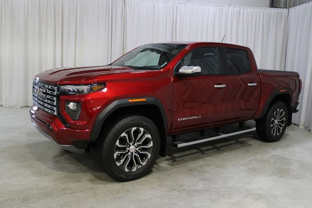 Used 2026 GMC Canyon Denali image 30