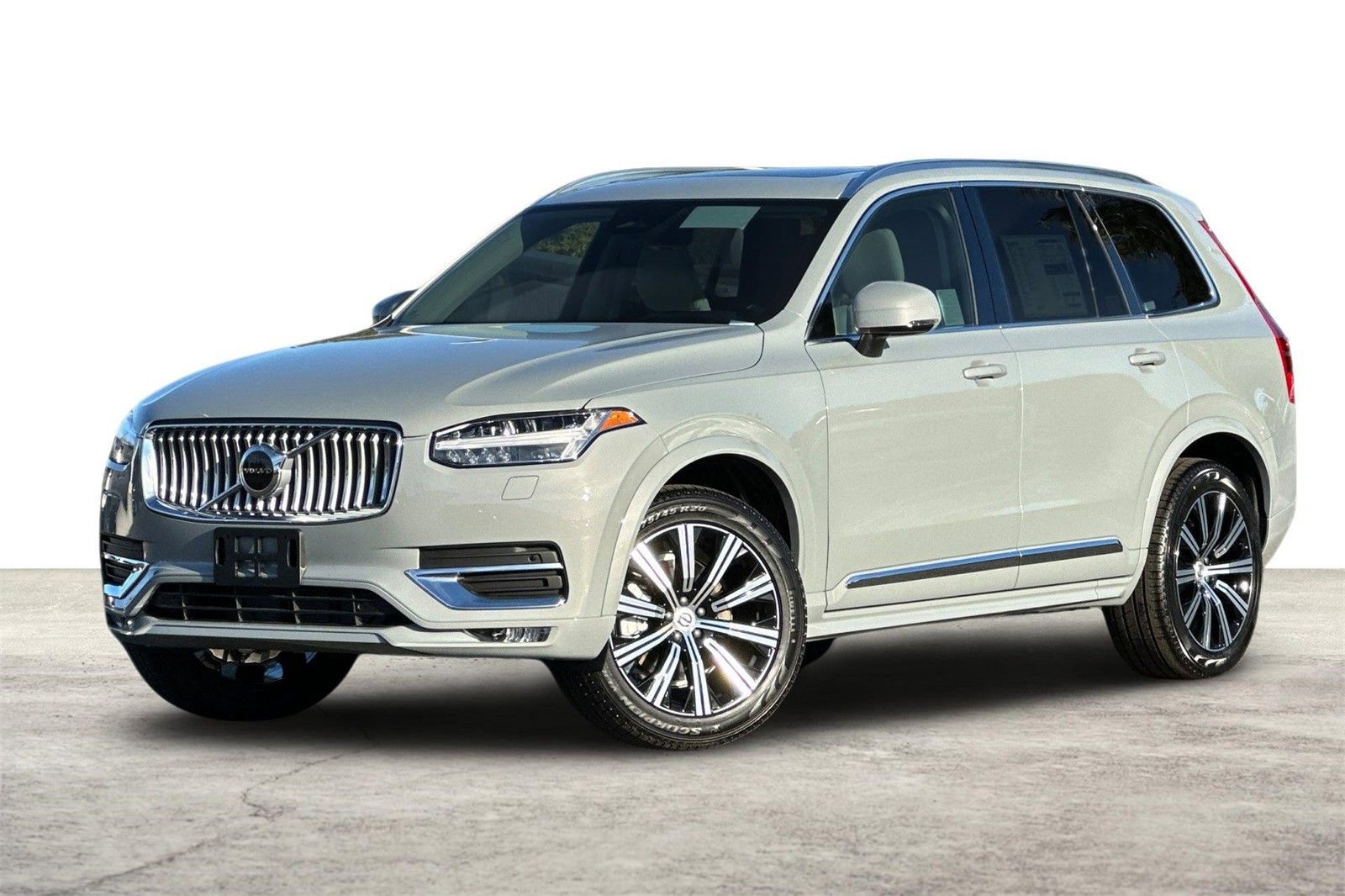 Certified 2025 Volvo XC90 B6 Core w/ Climate Package image 2